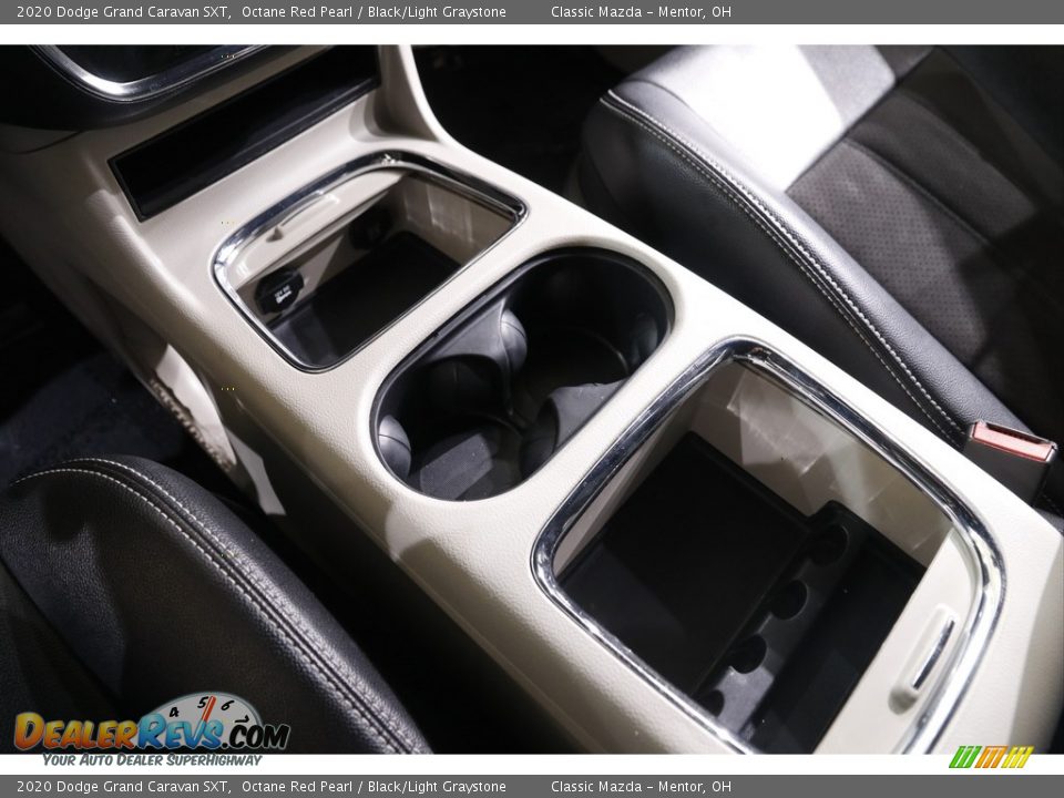 2020 Dodge Grand Caravan SXT Octane Red Pearl / Black/Light Graystone Photo #14