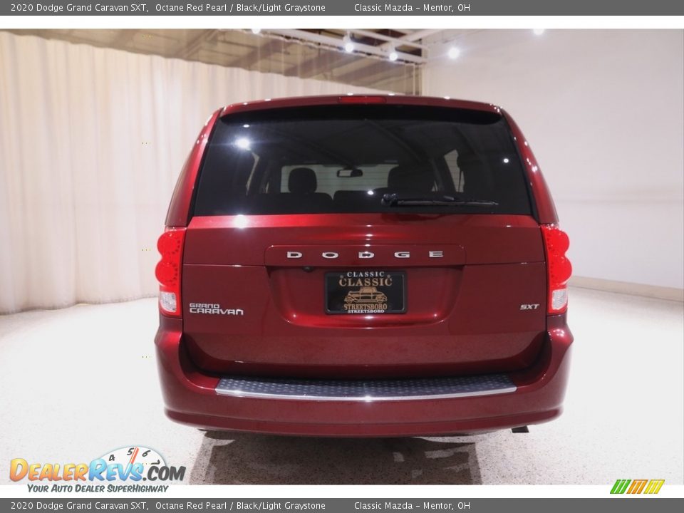 2020 Dodge Grand Caravan SXT Octane Red Pearl / Black/Light Graystone Photo #20