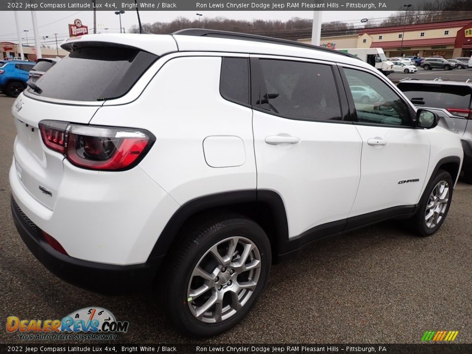 2022 Jeep Compass Latitude Lux 4x4 Bright White / Black Photo #6