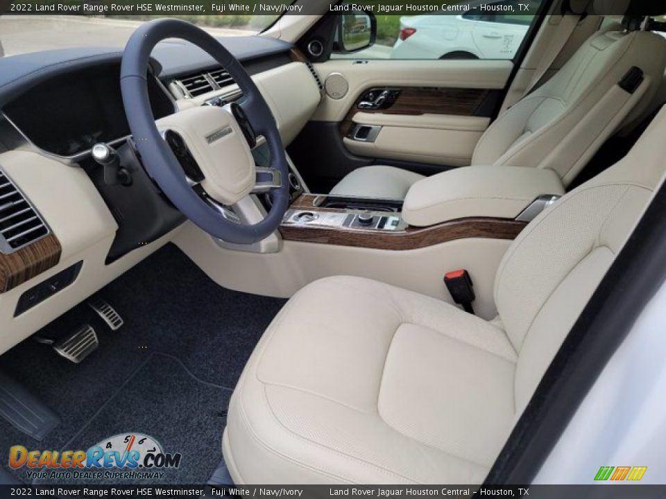 Front Seat of 2022 Land Rover Range Rover HSE Westminster Photo #15