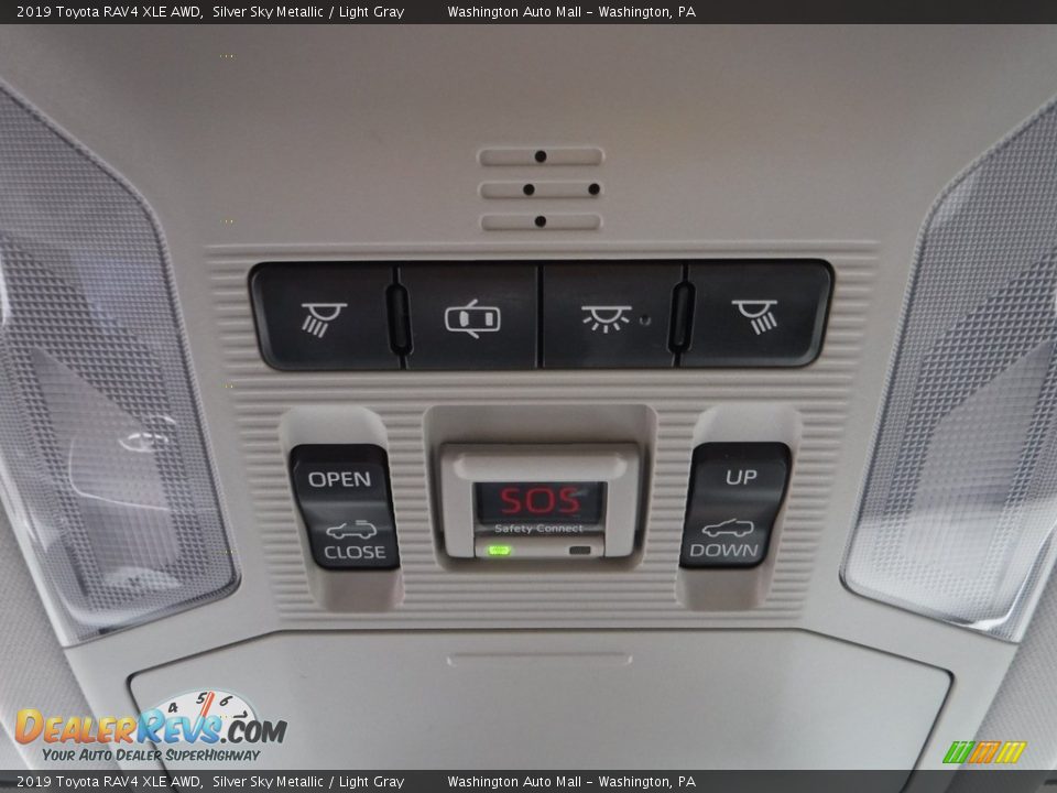 2019 Toyota RAV4 XLE AWD Silver Sky Metallic / Light Gray Photo #7