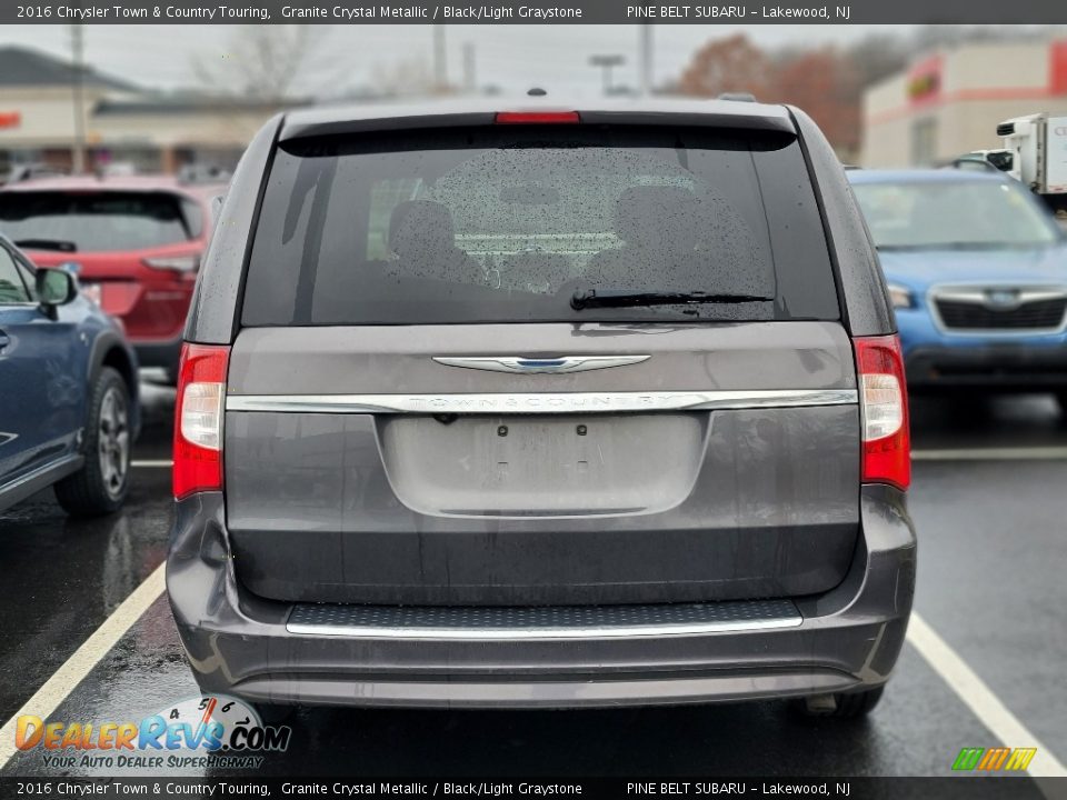 2016 Chrysler Town & Country Touring Granite Crystal Metallic / Black/Light Graystone Photo #4