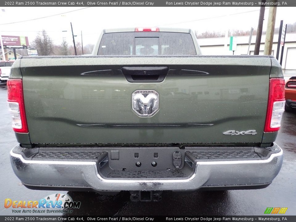 2022 Ram 2500 Tradesman Crew Cab 4x4 Olive Green Pearl / Black/Diesel Gray Photo #4