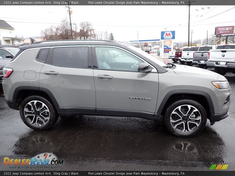 2022 Jeep Compass Limited 4x4 Sting Gray / Black Photo #7