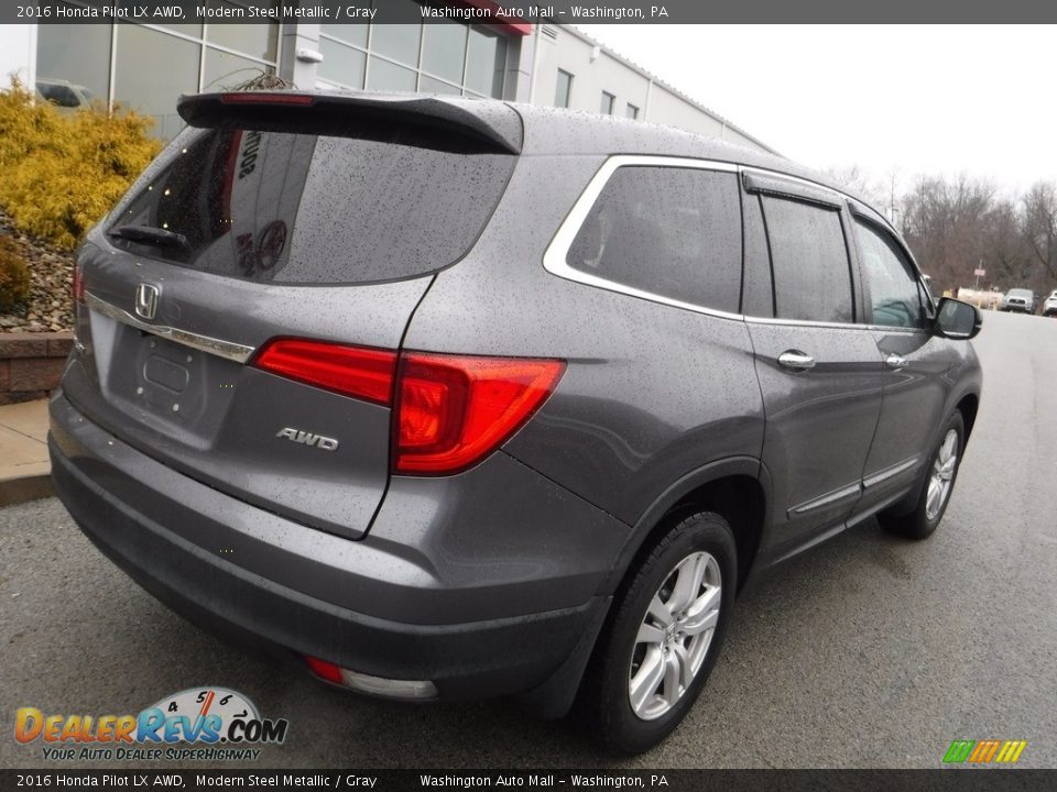 2016 Honda Pilot LX AWD Modern Steel Metallic / Gray Photo #15