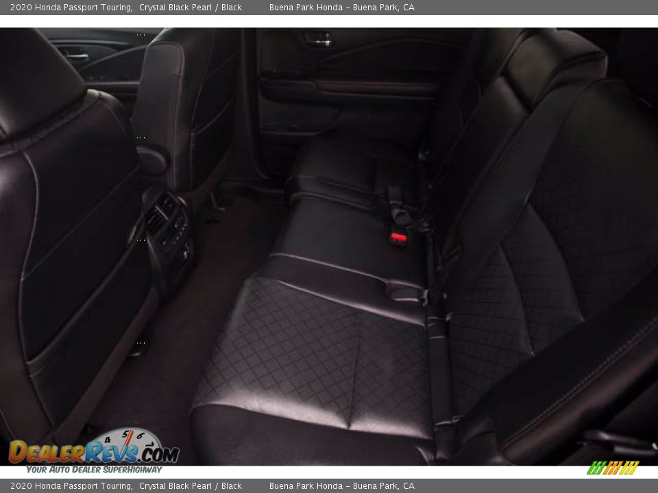 2020 Honda Passport Touring Crystal Black Pearl / Black Photo #4