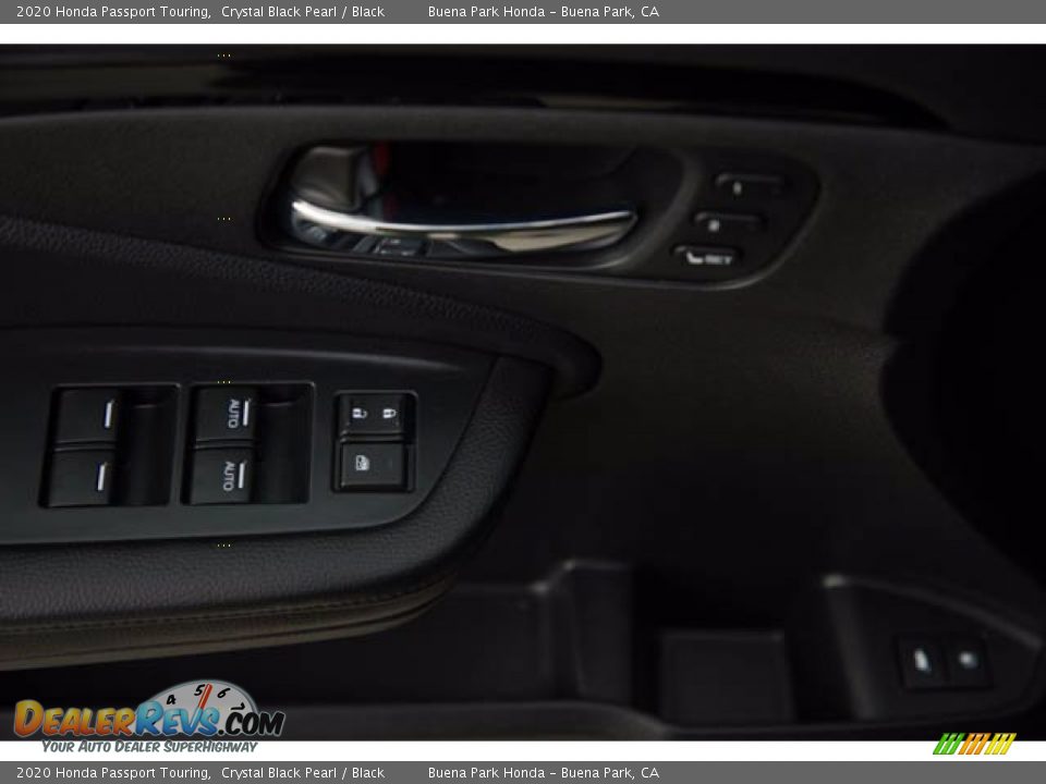 2020 Honda Passport Touring Crystal Black Pearl / Black Photo #30