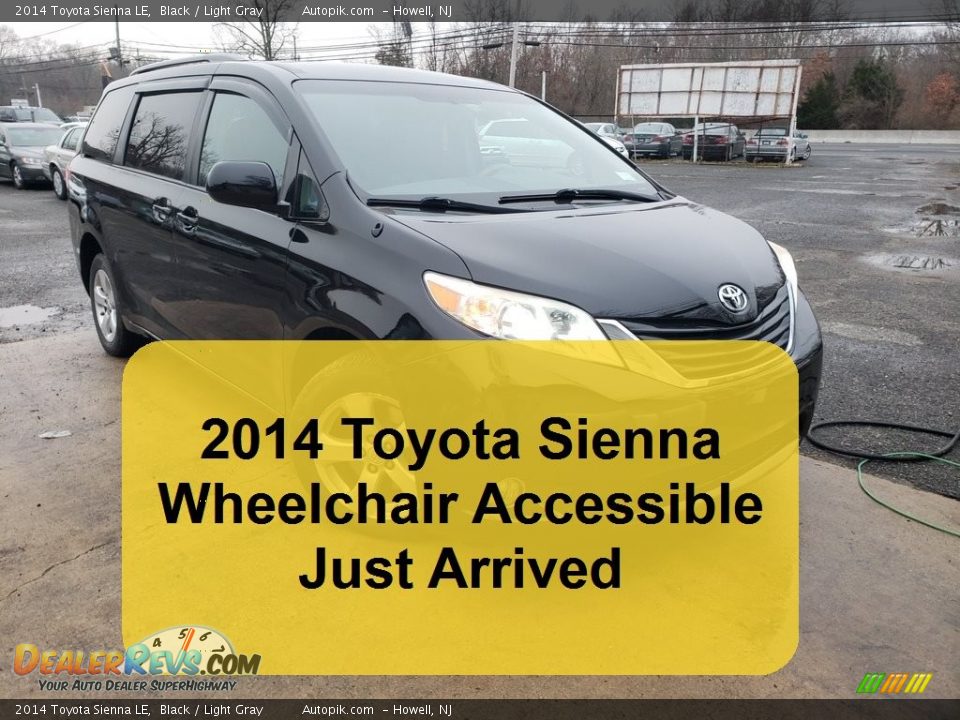 2014 Toyota Sienna LE Black / Light Gray Photo #3