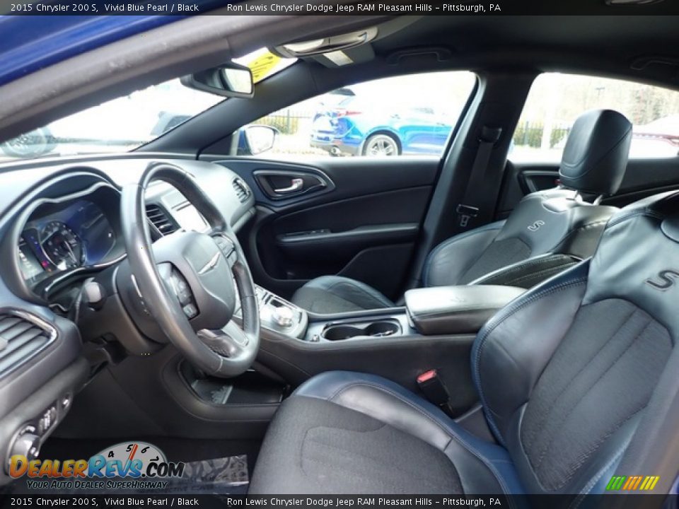 2015 Chrysler 200 S Vivid Blue Pearl / Black Photo #12