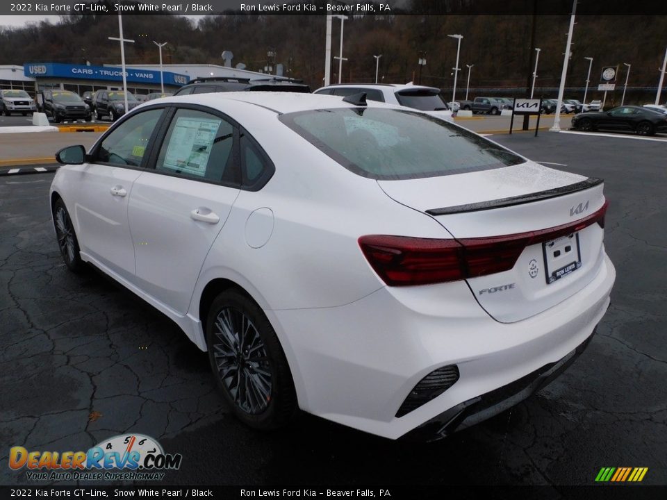 2022 Kia Forte GT-Line Snow White Pearl / Black Photo #5