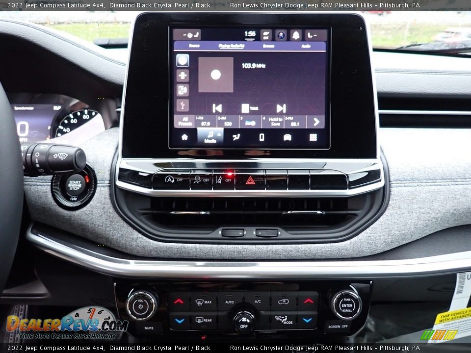 2022 Jeep Compass Latitude 4x4 Diamond Black Crystal Pearl / Black Photo #20