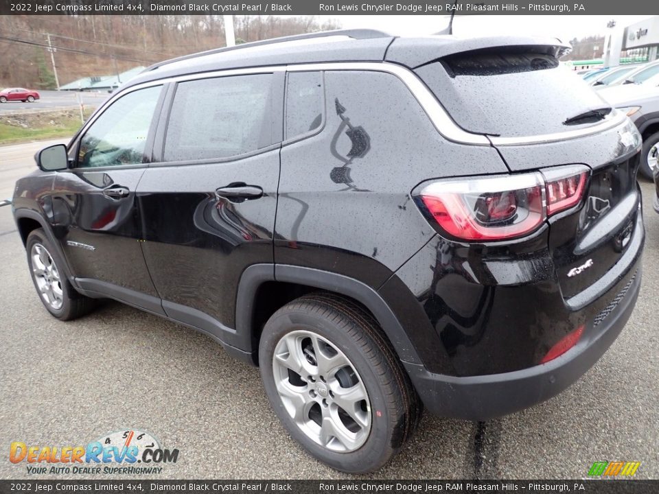 2022 Jeep Compass Limited 4x4 Diamond Black Crystal Pearl / Black Photo #3