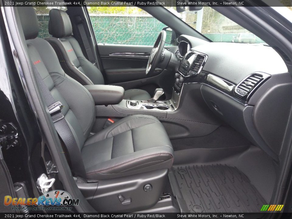 Front Seat of 2021 Jeep Grand Cherokee Trailhawk 4x4 Photo #18