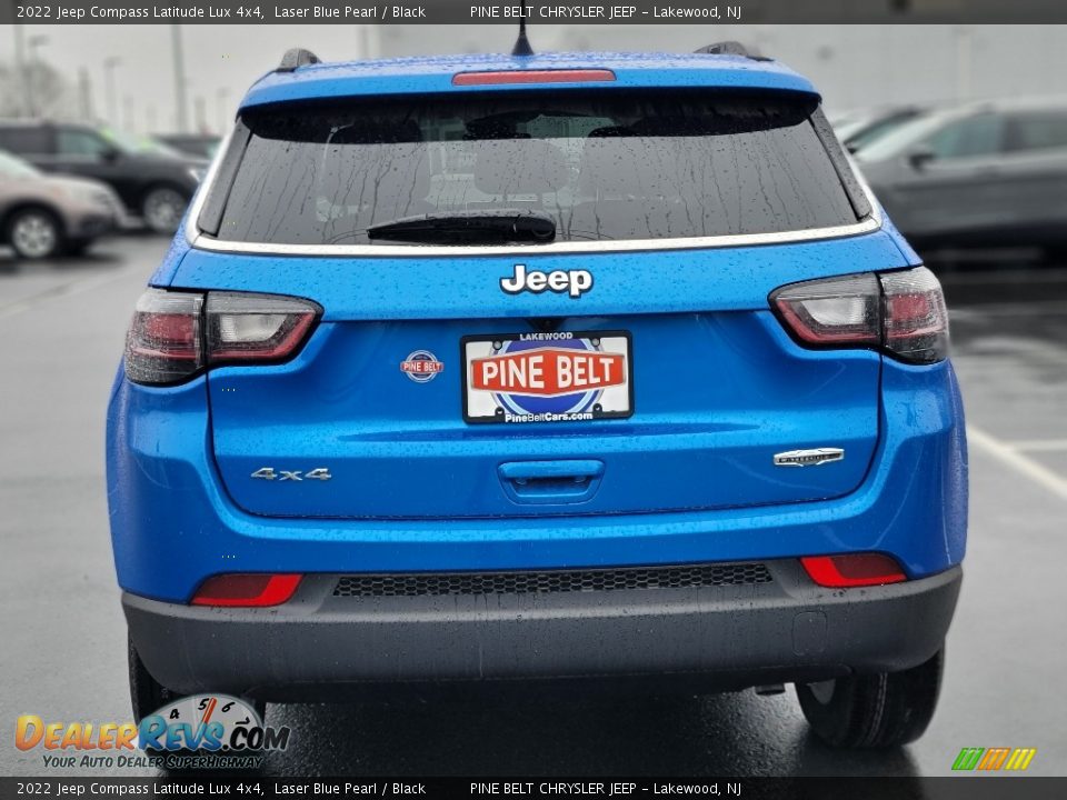 2022 Jeep Compass Latitude Lux 4x4 Laser Blue Pearl / Black Photo #7