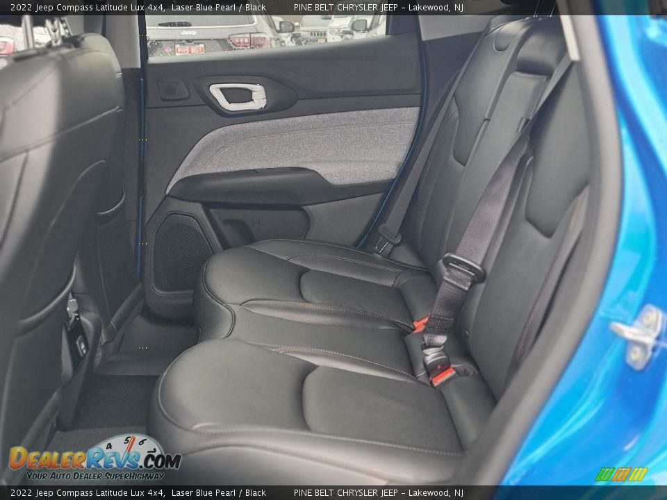 2022 Jeep Compass Latitude Lux 4x4 Laser Blue Pearl / Black Photo #10