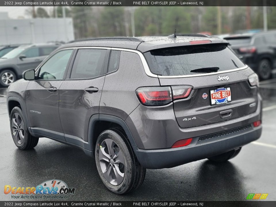 2022 Jeep Compass Latitude Lux 4x4 Granite Crystal Metallic / Black Photo #6