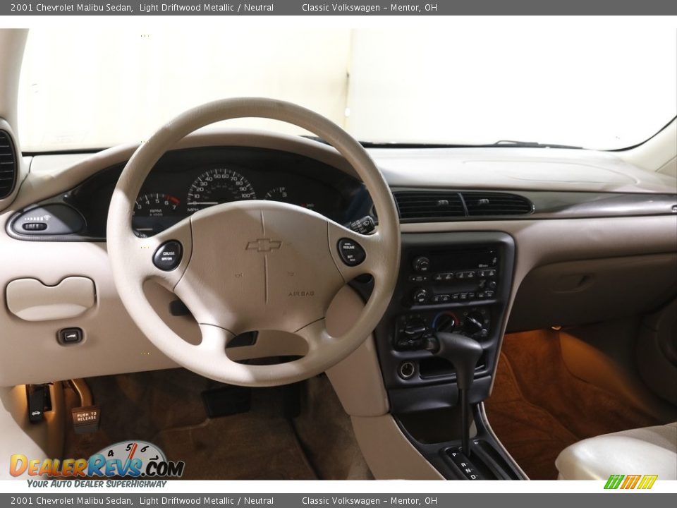 2001 Chevrolet Malibu Sedan Light Driftwood Metallic / Neutral Photo #8