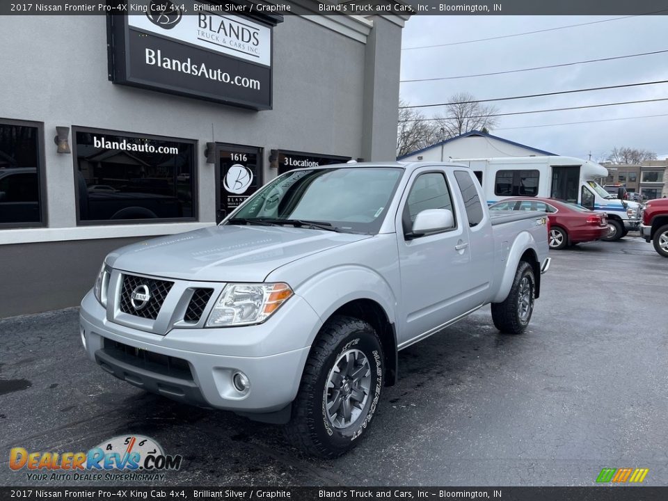 2017 Nissan Frontier Pro-4X King Cab 4x4 Brilliant Silver / Graphite Photo #2