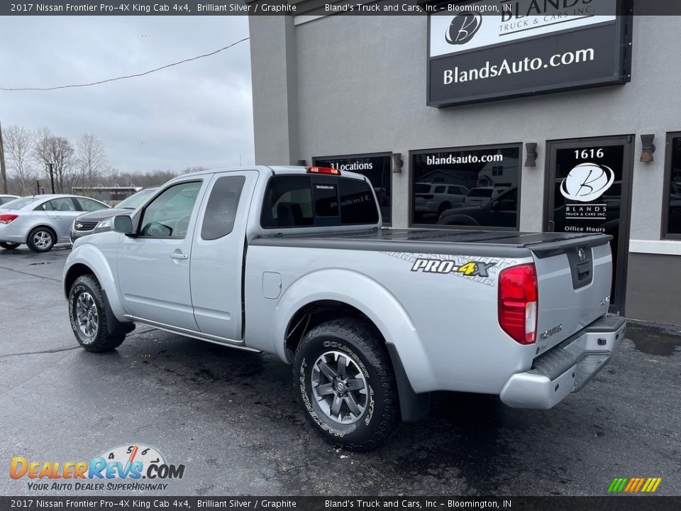 2017 Nissan Frontier Pro-4X King Cab 4x4 Brilliant Silver / Graphite Photo #3