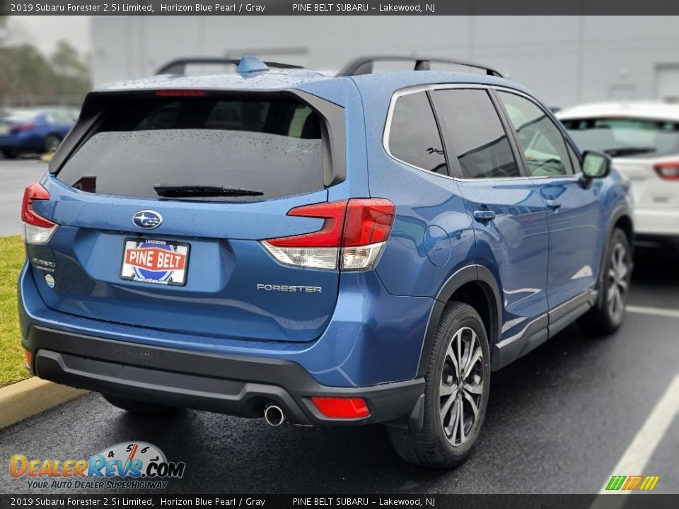 2019 Subaru Forester 2.5i Limited Horizon Blue Pearl / Gray Photo #2