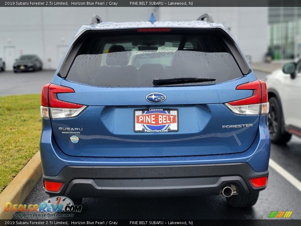 2019 Subaru Forester 2.5i Limited Horizon Blue Pearl / Gray Photo #3