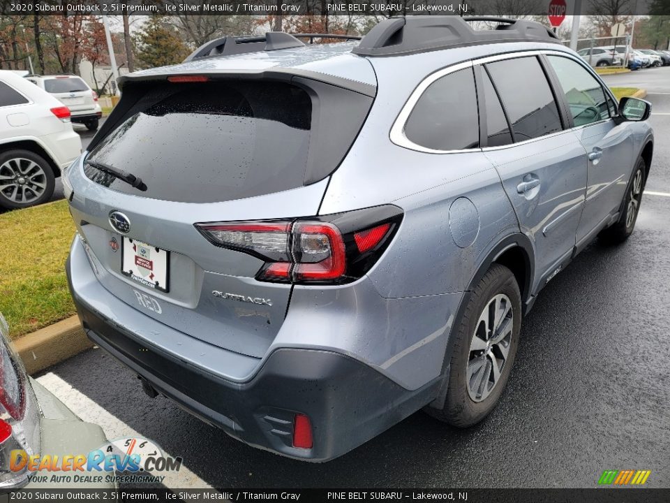 2020 Subaru Outback 2.5i Premium Ice Silver Metallic / Titanium Gray Photo #3