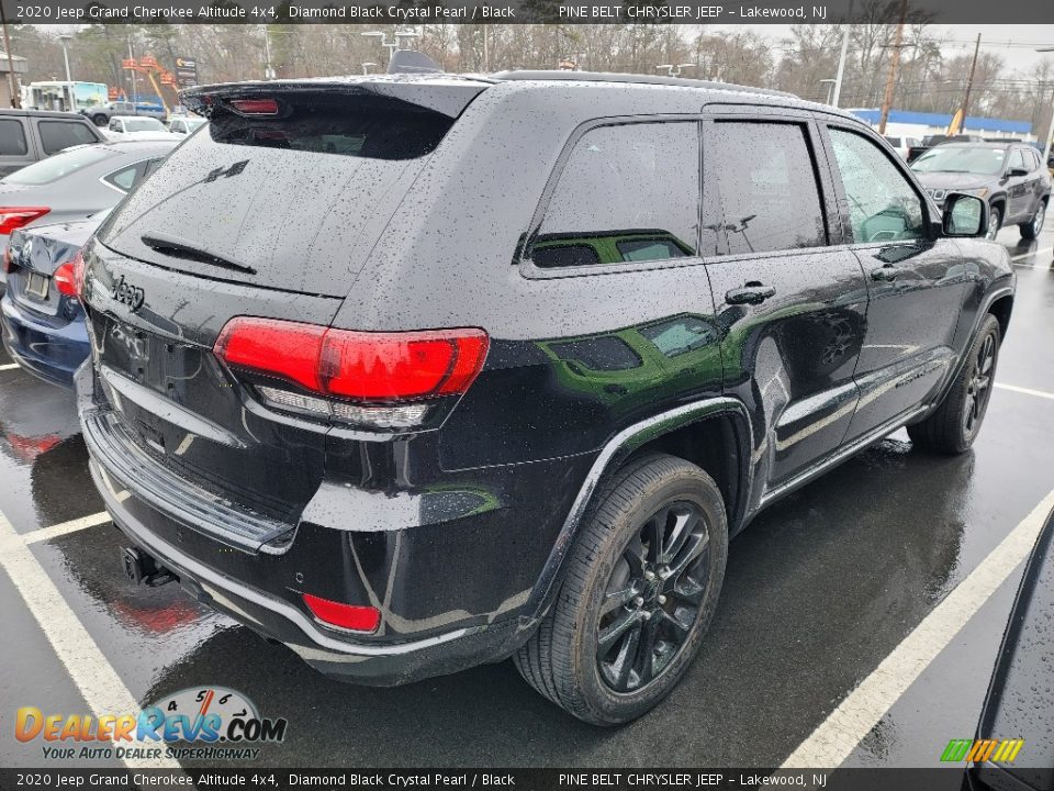 2020 Jeep Grand Cherokee Altitude 4x4 Diamond Black Crystal Pearl / Black Photo #3