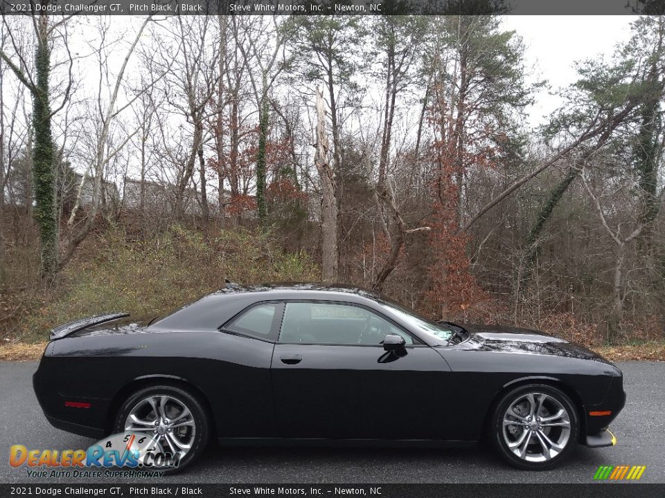 Pitch Black 2021 Dodge Challenger GT Photo #5