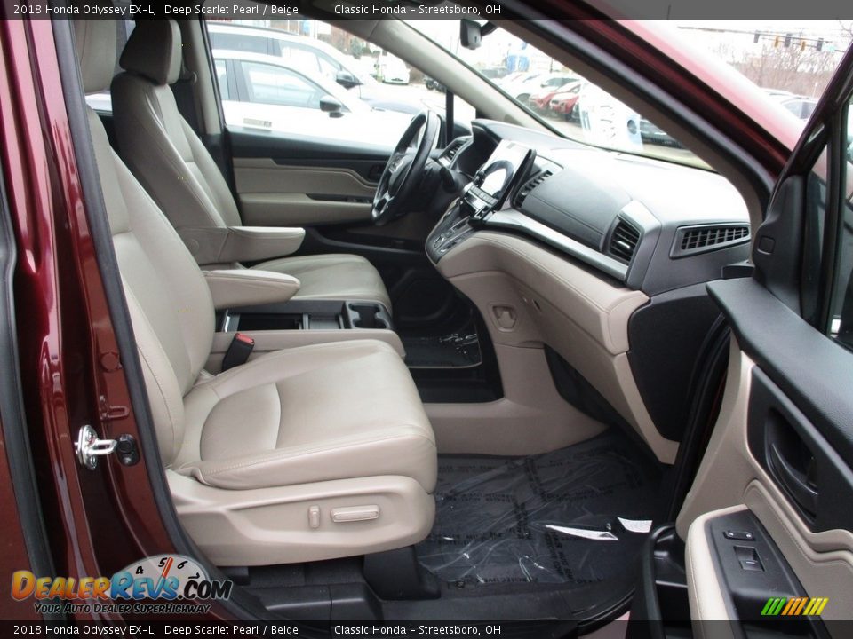 Beige Interior - 2018 Honda Odyssey EX-L Photo #18