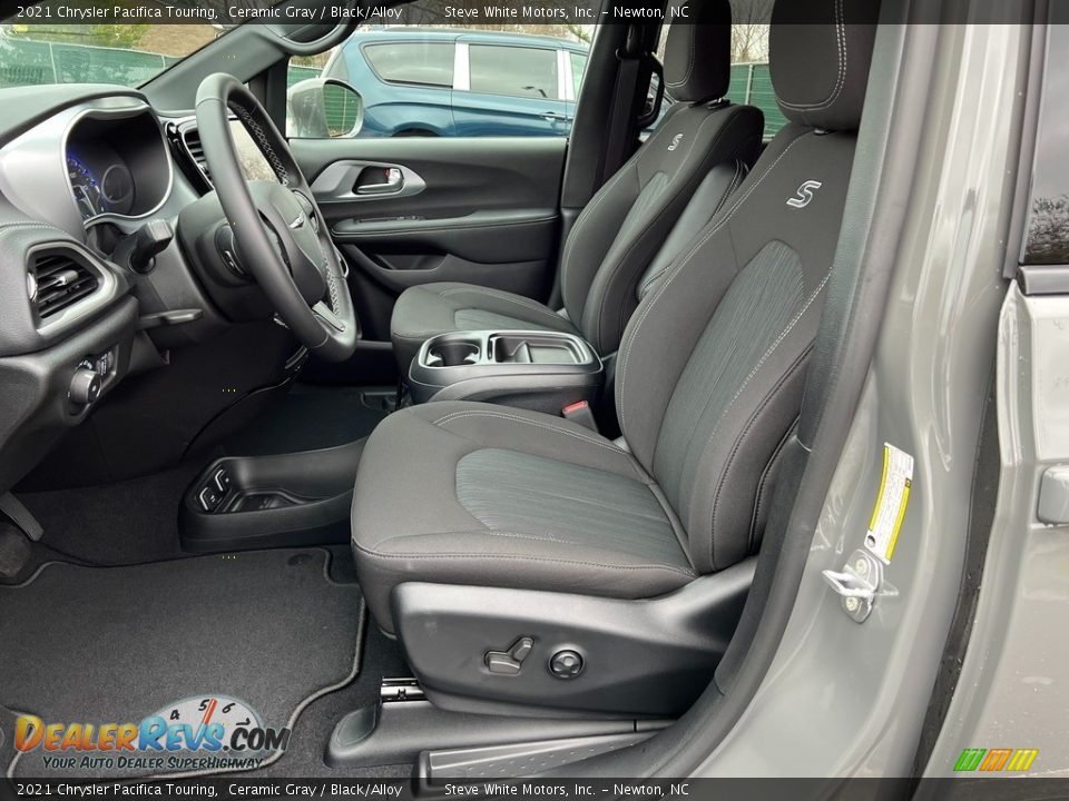 2021 Chrysler Pacifica Touring Ceramic Gray / Black/Alloy Photo #10