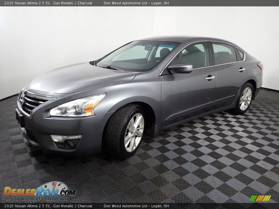 2015 Nissan Altima 2.5 SV Gun Metallic / Charcoal Photo #6