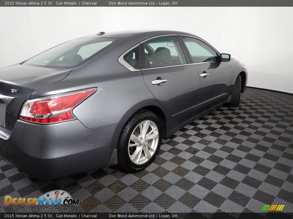 2015 Nissan Altima 2.5 SV Gun Metallic / Charcoal Photo #12