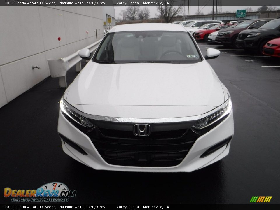2019 Honda Accord LX Sedan Platinum White Pearl / Gray Photo #4