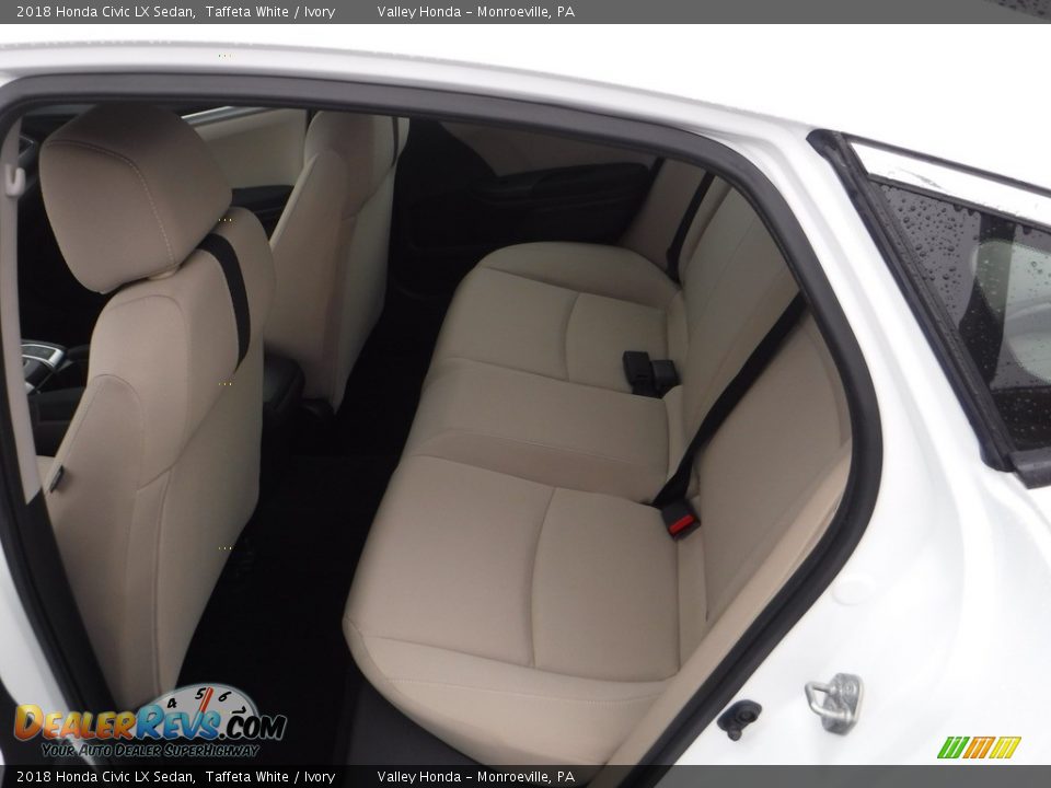 2018 Honda Civic LX Sedan Taffeta White / Ivory Photo #21