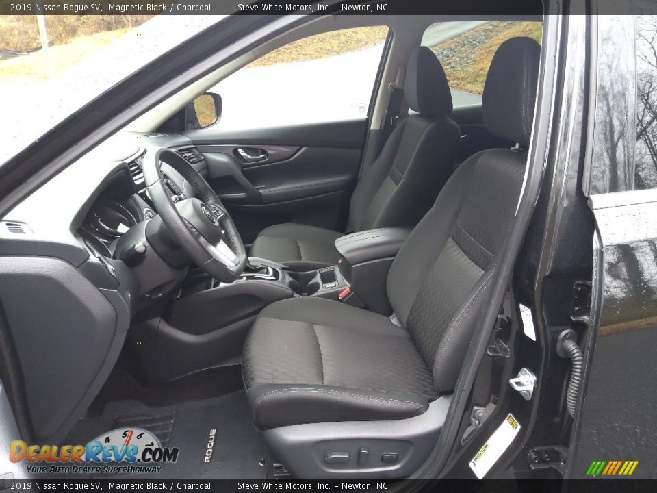 Charcoal Interior - 2019 Nissan Rogue SV Photo #11