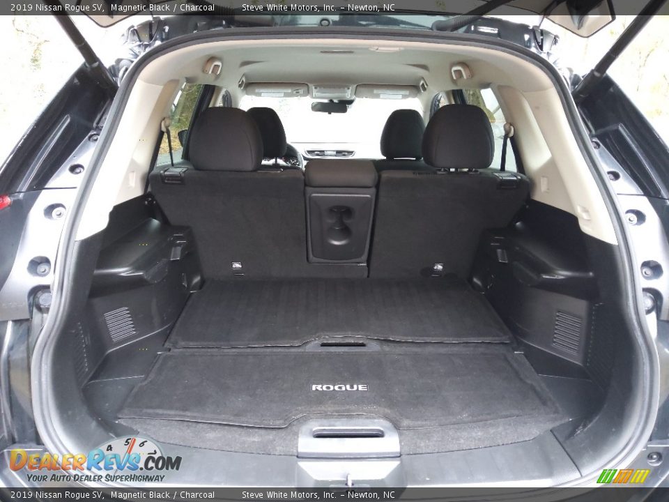 2019 Nissan Rogue SV Trunk Photo #13