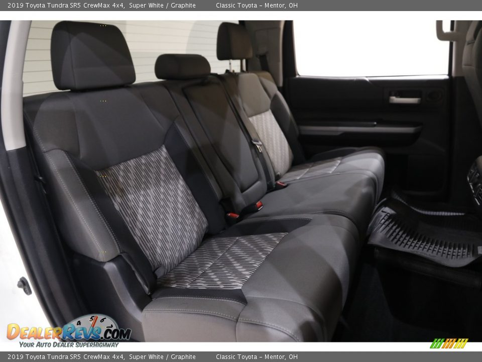 2019 Toyota Tundra SR5 CrewMax 4x4 Super White / Graphite Photo #15