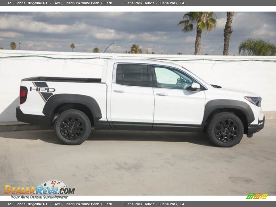 2022 Honda Ridgeline RTL-E AWD Platinum White Pearl / Black Photo #10