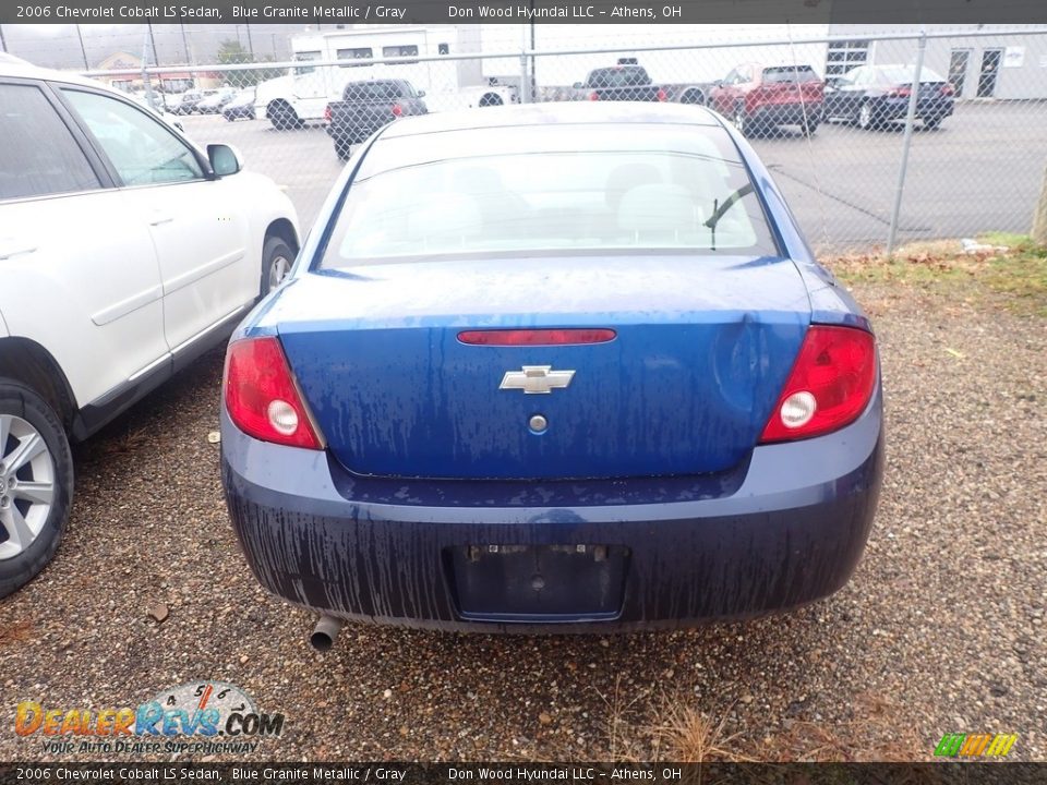 2006 Chevrolet Cobalt LS Sedan Blue Granite Metallic / Gray Photo #9