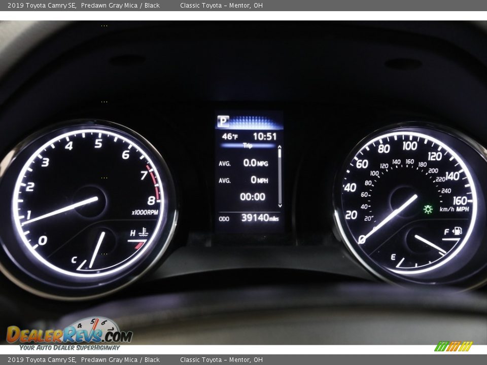 2019 Toyota Camry SE Predawn Gray Mica / Black Photo #8