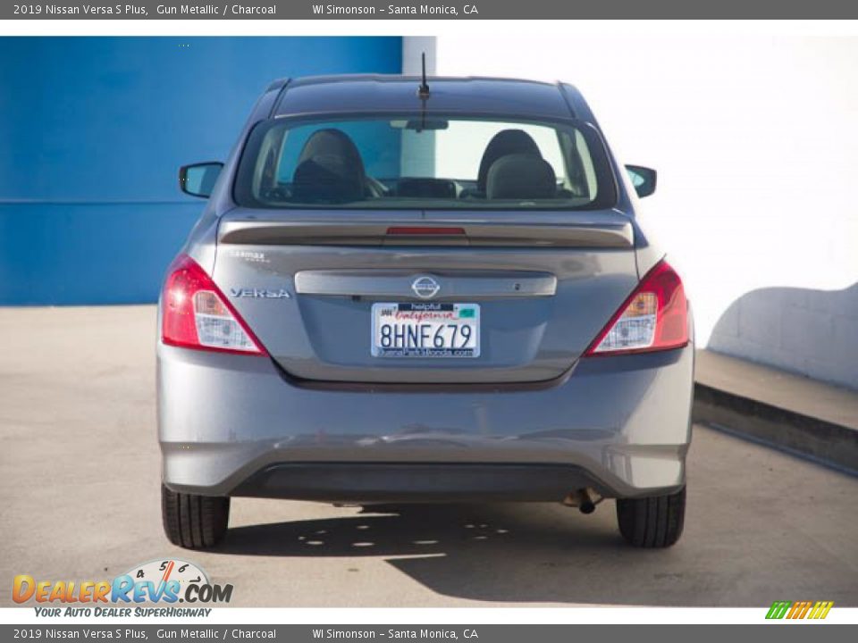 2019 Nissan Versa S Plus Gun Metallic / Charcoal Photo #11