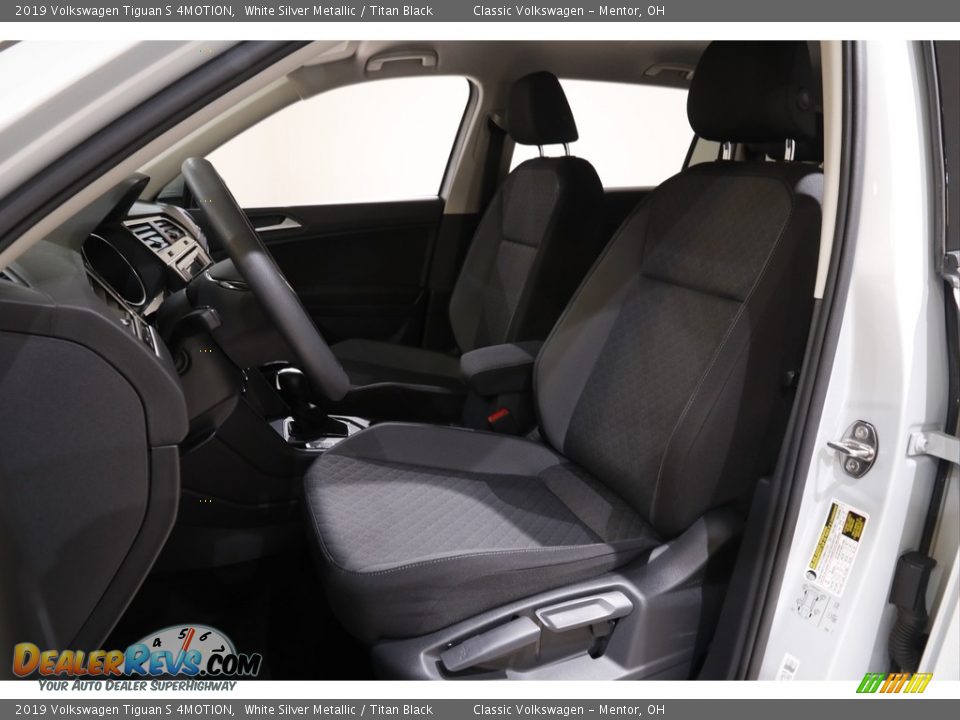 2019 Volkswagen Tiguan S 4MOTION White Silver Metallic / Titan Black Photo #5