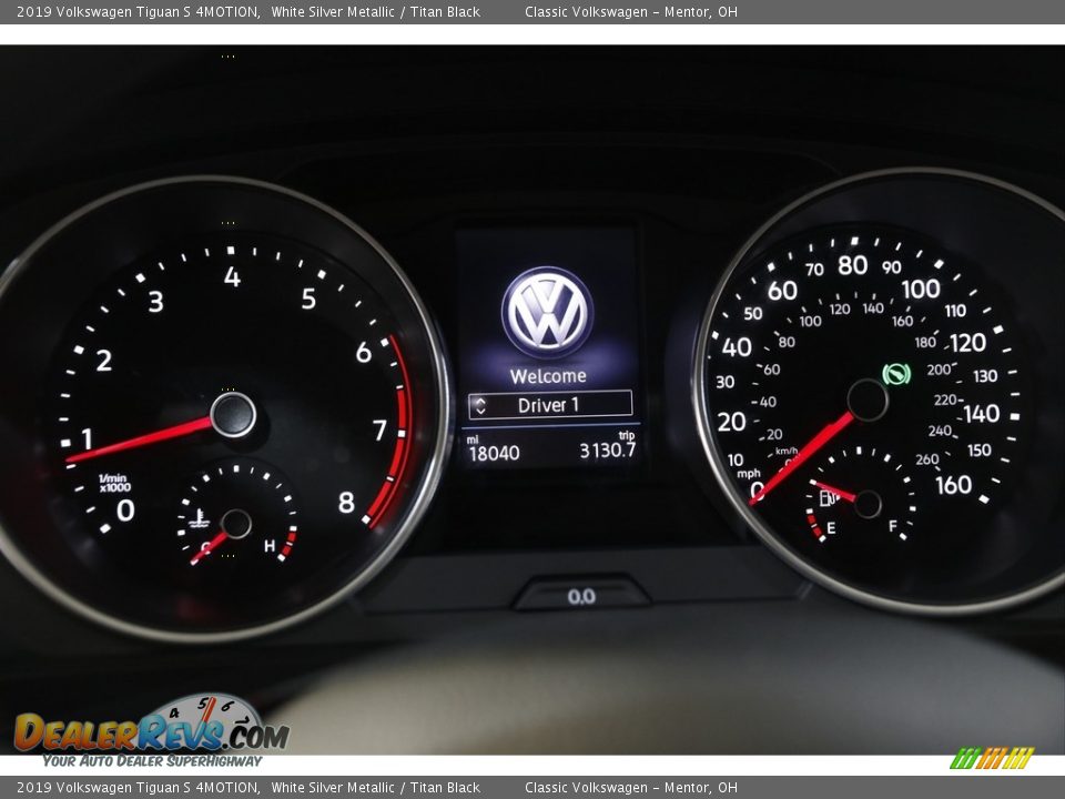 2019 Volkswagen Tiguan S 4MOTION White Silver Metallic / Titan Black Photo #8