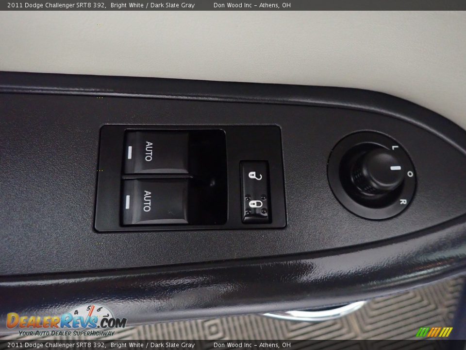 2011 Dodge Challenger SRT8 392 Bright White / Dark Slate Gray Photo #18