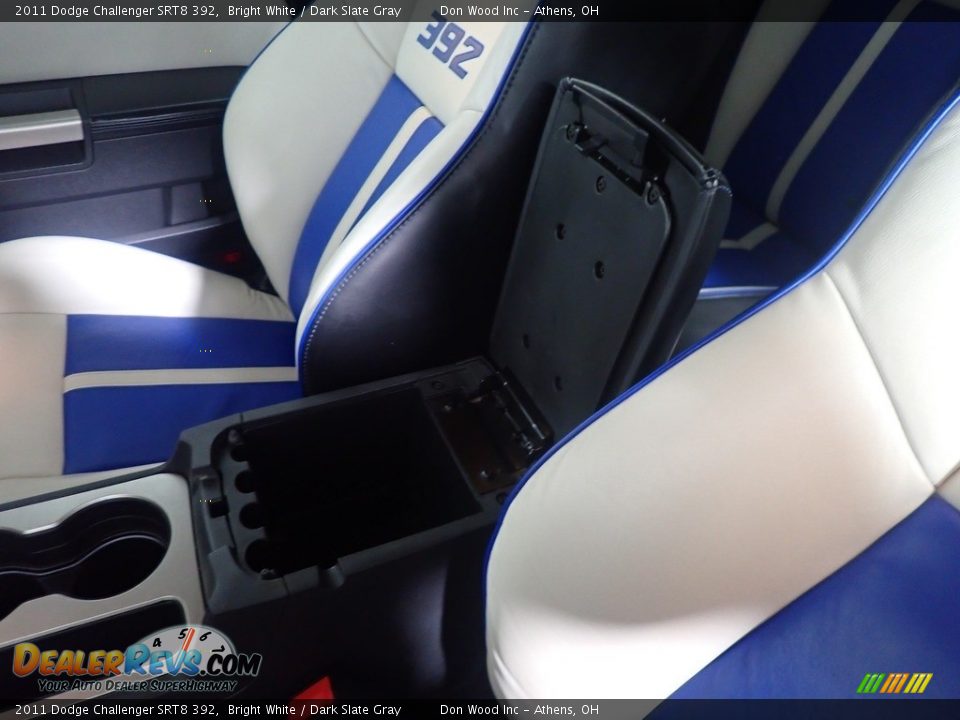 2011 Dodge Challenger SRT8 392 Bright White / Dark Slate Gray Photo #30