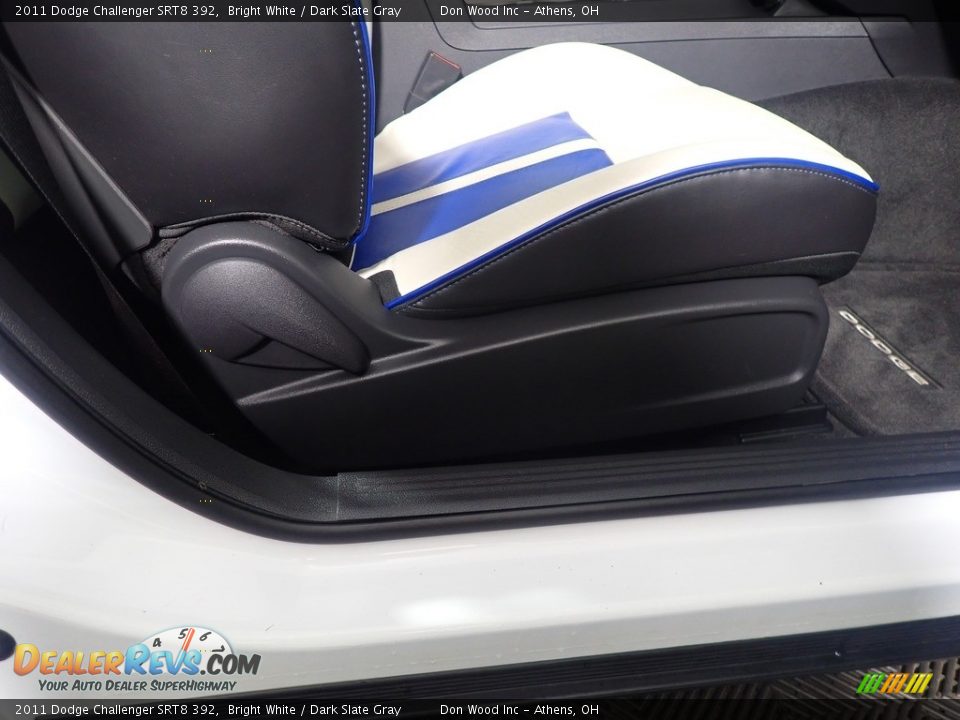 2011 Dodge Challenger SRT8 392 Bright White / Dark Slate Gray Photo #33