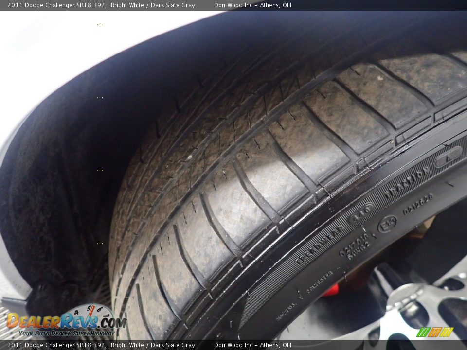 2011 Dodge Challenger SRT8 392 Bright White / Dark Slate Gray Photo #35
