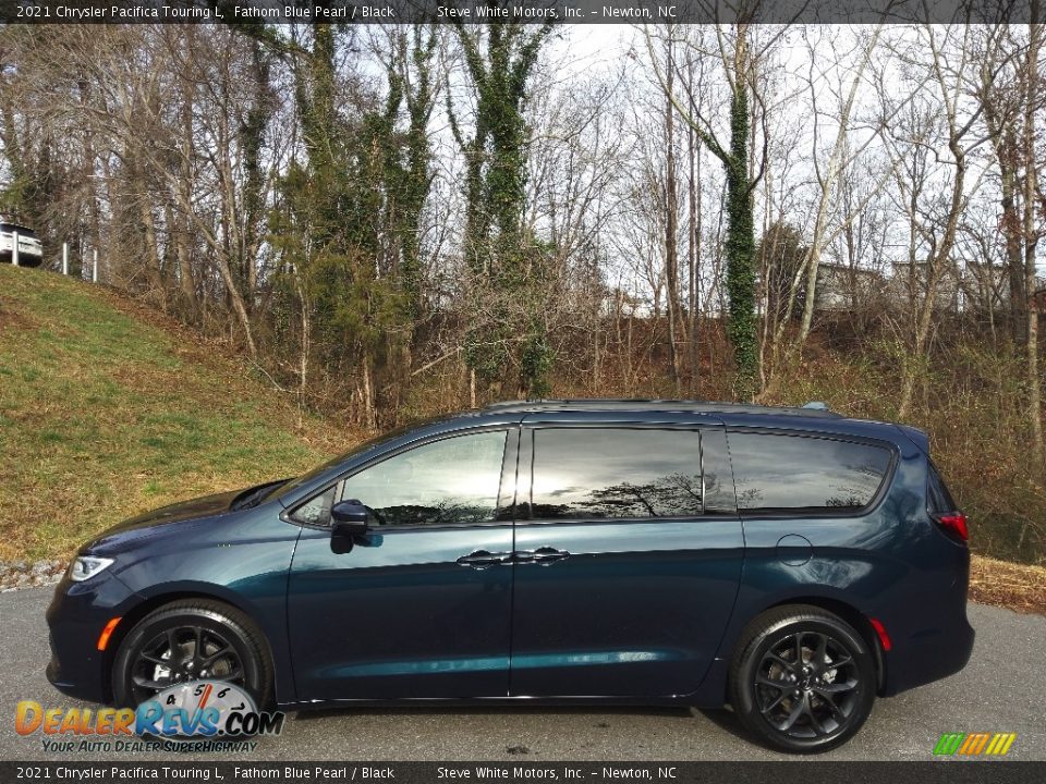 Fathom Blue Pearl 2021 Chrysler Pacifica Touring L Photo #1