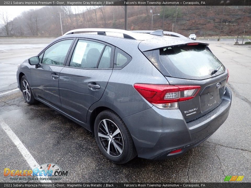 2021 Subaru Impreza Premium 5-Door Magnetite Gray Metallic / Black Photo #2