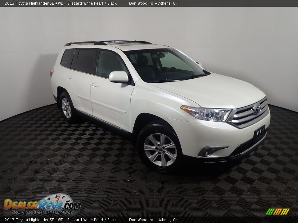 2013 Toyota Highlander SE 4WD Blizzard White Pearl / Black Photo #5